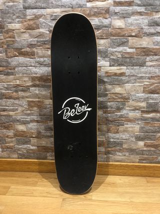Monopatín BELEEV Skateboards 
