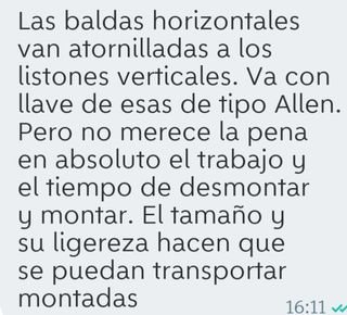 Lote de dos estanterías de melamina para la pared