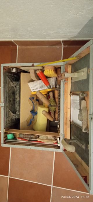 Caja de herramientas de albañilería