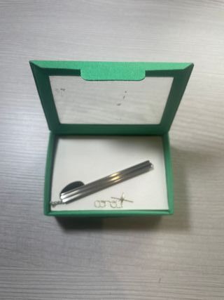 Alfiler de corbata bañado en plata