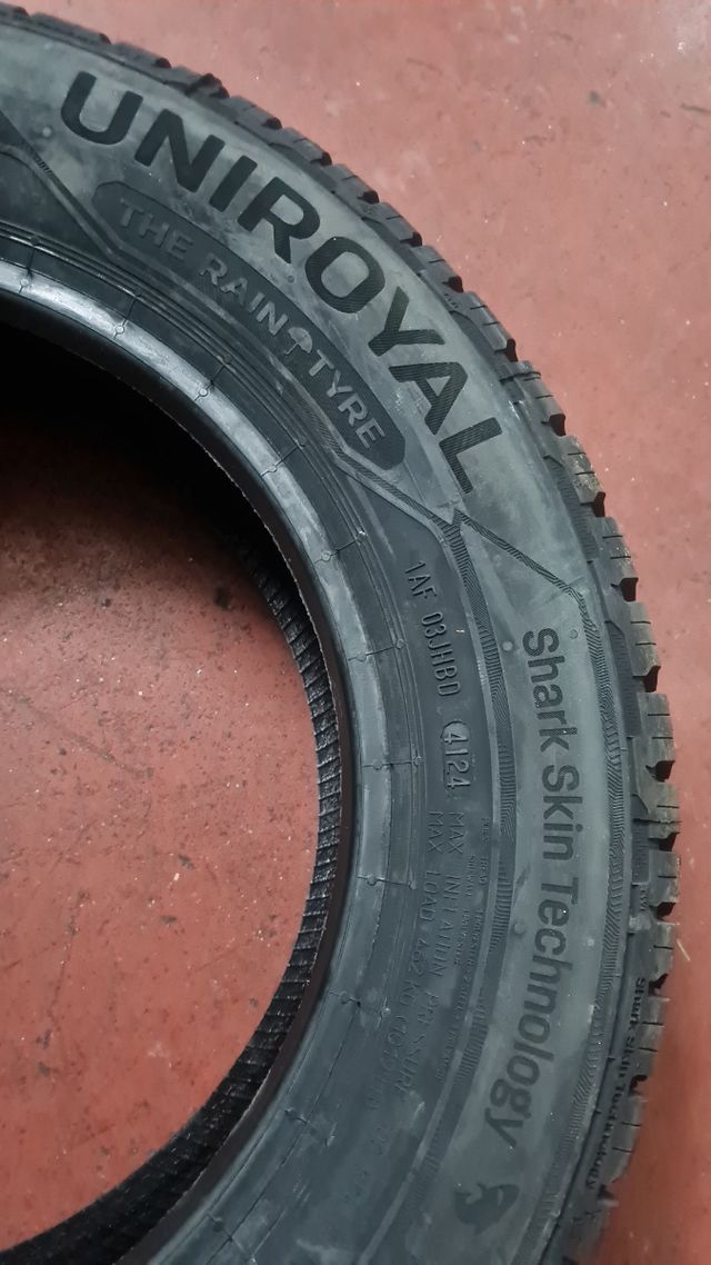 Uniroyal 165/70 r14 81t allseasonexpert2
