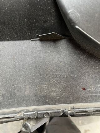 Esquina paragolpes trasero Volvo xc40