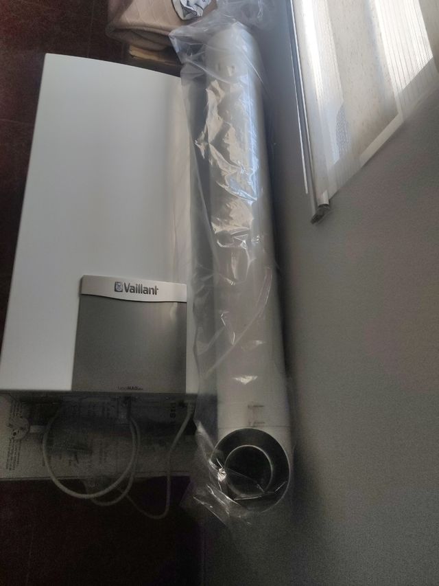 Calentador vaillant  turbo mag plus
