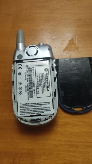 Móvil Motorola V535