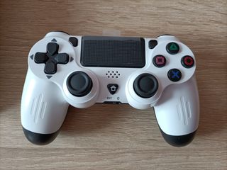 PS4 9.00 500 GB