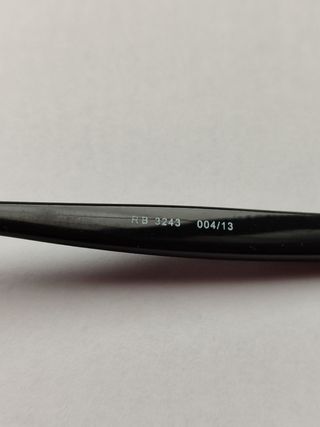 Gafa de sol Ray-Ban serie RB3243 Polarizadas001/83