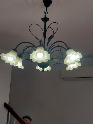 Lámpara de salón, se vende por traslado