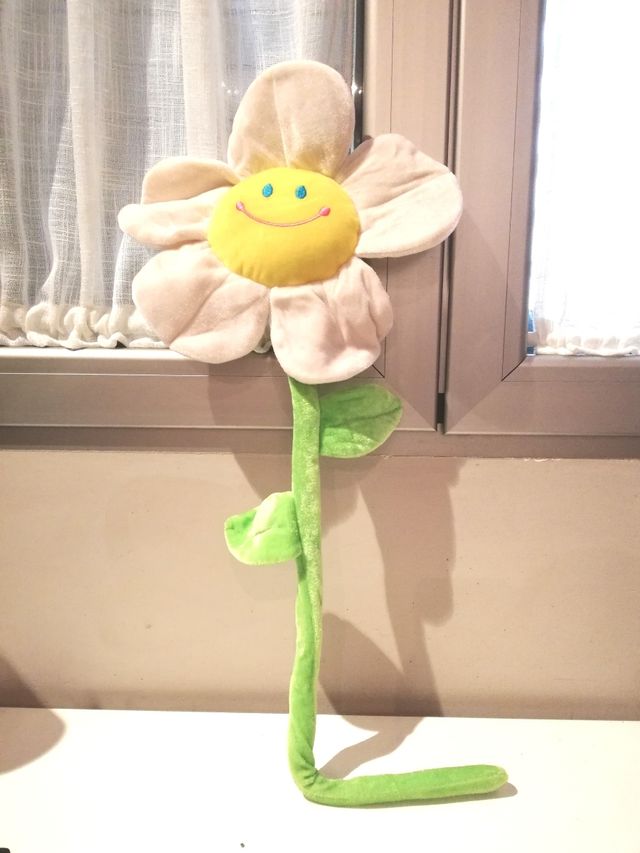 Peluche flor margarita