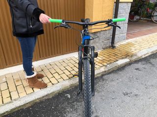 Bicicleta de montaña GT de veintinueve