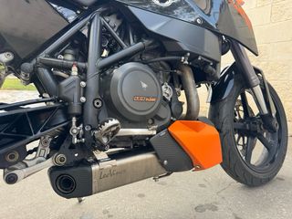 KTM DUKE 690