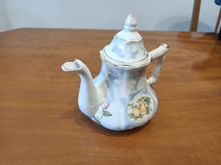 JUEGO DE CAFÉ VINTAGE DE PORCELANA 3 PIEZAS