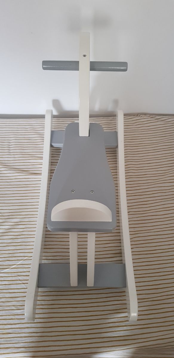 Caballo balancín niñ@