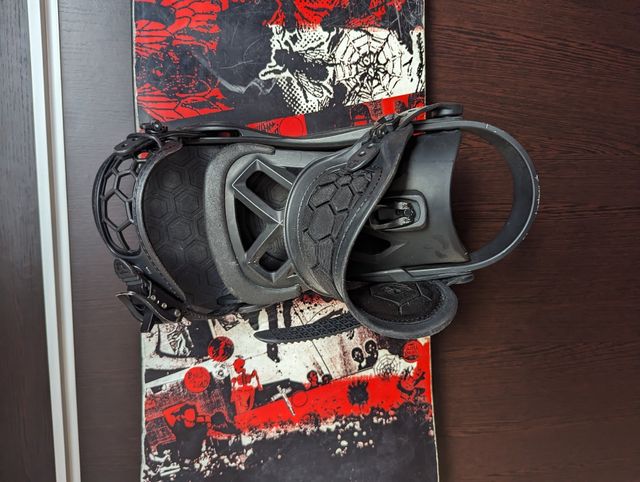 Tabla snowboard SMOKING/UNION