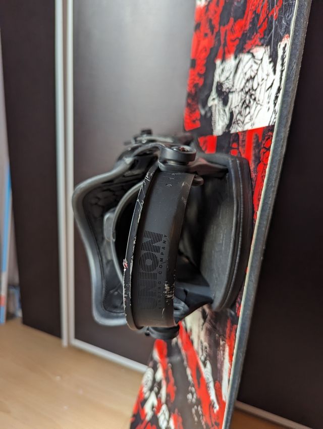 Tabla snowboard SMOKING/UNION