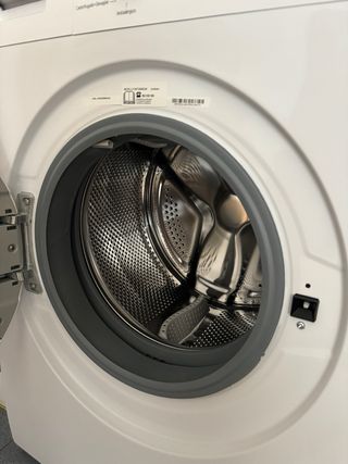 Se vende Lavadora LG NUEVA lo, 8 kg