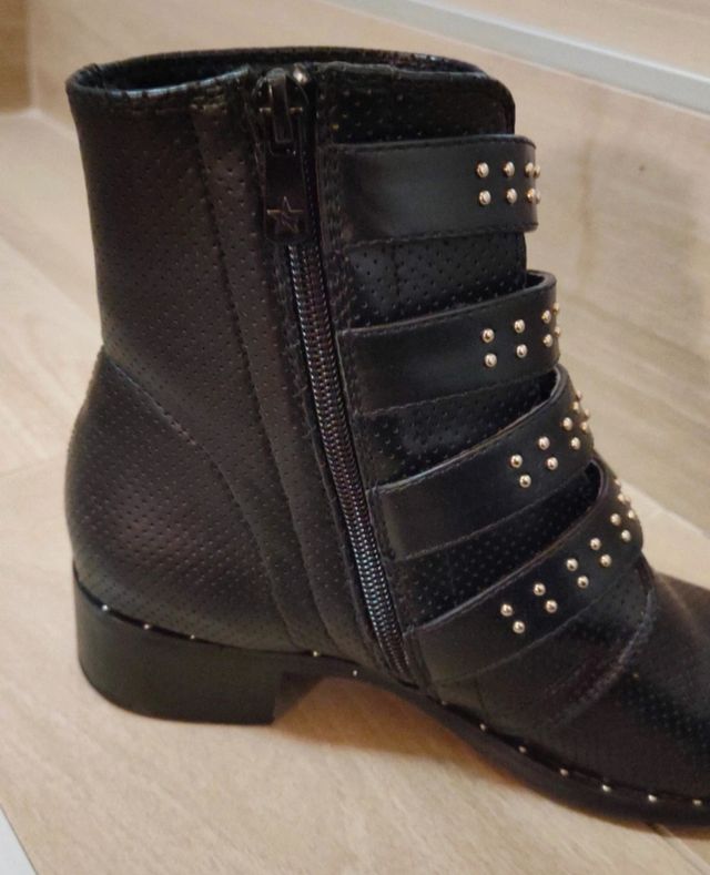 Stivaletti Primadonna n.38