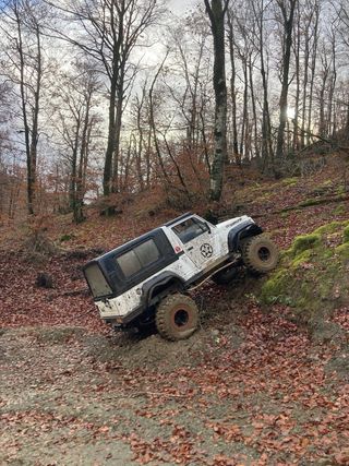 Suzuki Samurai long body 1987