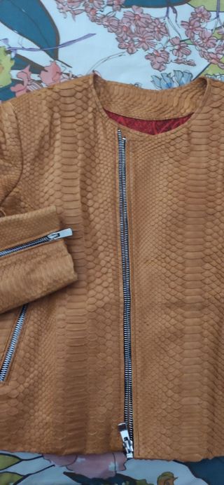 Chaqueta Piel de Serpiente