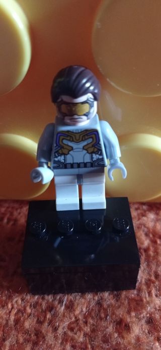 Lego minifigure