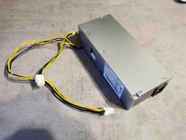 i4836751666.jpg?pictureSize=W640