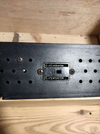 Radio cassette de coche Sharp