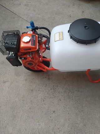 Pulverizador carretilla