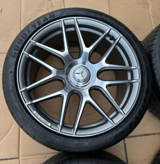 Llantas S63 W222 20" originales