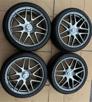 Llantas S63 W222 20" originales