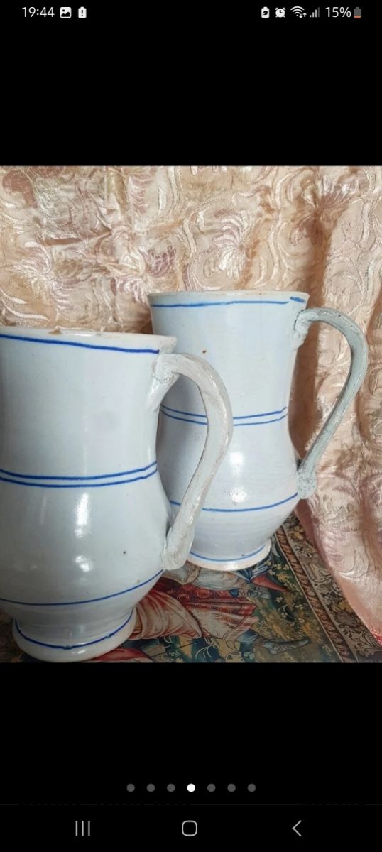 Pareja de jarras Manises XIX