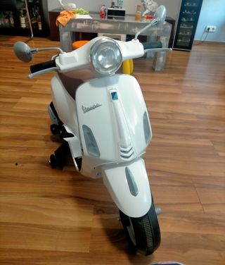 Moto en buen estado niñ@