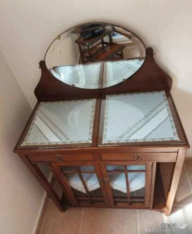 Aparador de madera maciza roble