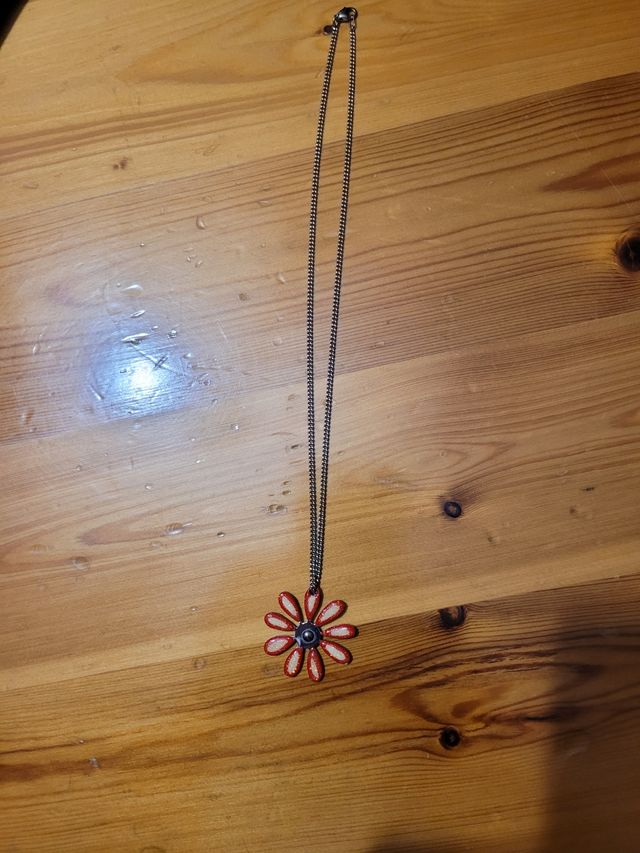 Collana con ciondolo