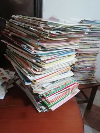 Lote de muchas revistas de punto de cruz