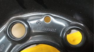 Llanta de chapa en 16 pulgadas Mercedes W210