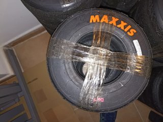 Neumáticos Maxxis kart