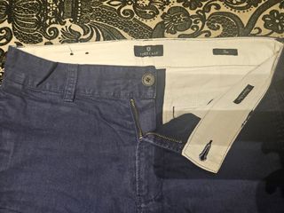 Bermudas azul marino