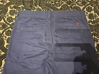 Bermudas azul marino