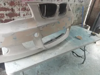 REPARACIONES DE PARAGOLPES YCARROCERIAS DE COCHE