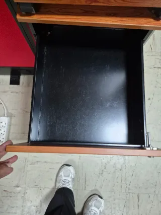 Módulo de gavetas com chave