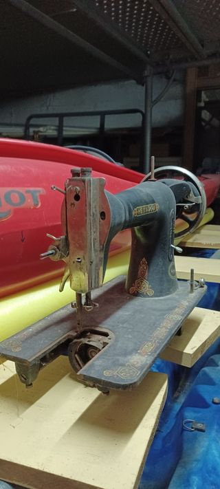 Máquina de coser vintage