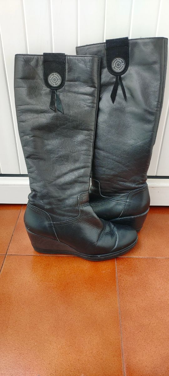 BOTAS NEGRAS PIEL 39 CUÑA