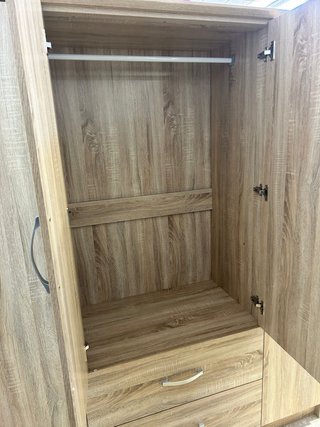 ARMARIO DE 4 PUERTAS