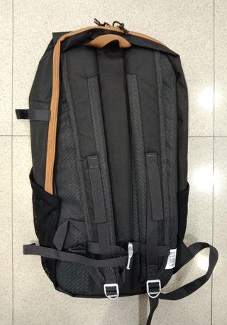 Mochila Decathlon Quechua 20 l NUEVA