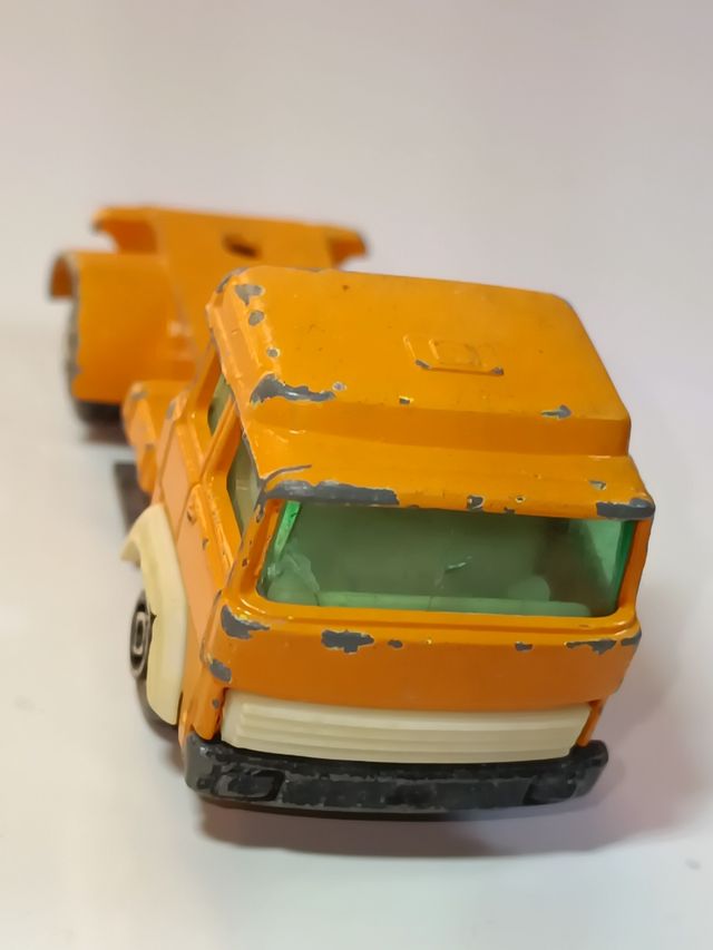 *CAMIÓN MAGIRUS DEUTZ 1/64 GUISVAL