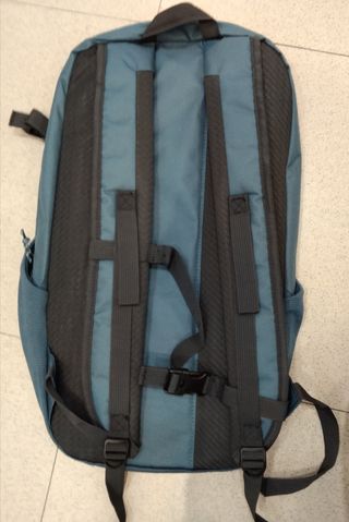 Mochila Decathlon Quechua 20 l NUEVA