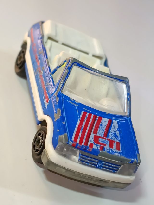 PEUGEOT 205 CTI CABRIO 1/64 MAJORETTE