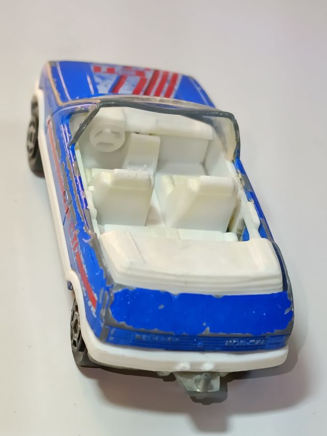 PEUGEOT 205 CTI CABRIO 1/64 MAJORETTE
