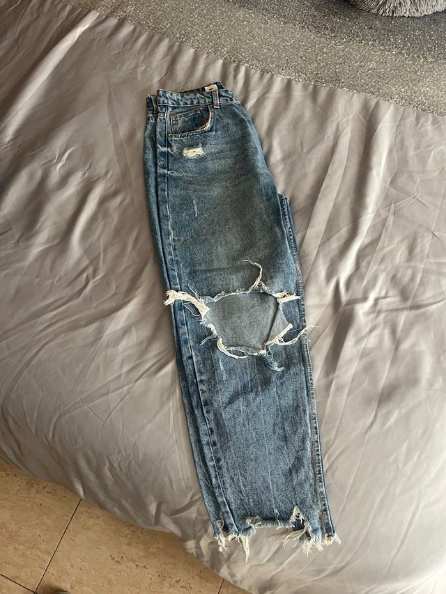 LOTE DE PANTALONES VAQUEROS