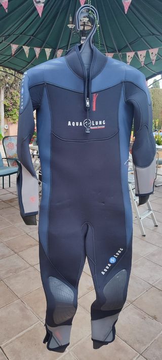 Traje de neopreno Aqualung 5,5 mm talla S