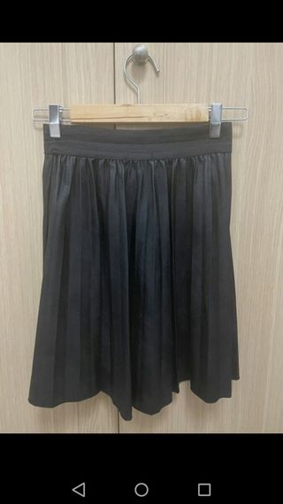 Falda tablas polipiel negra